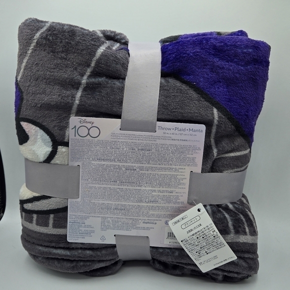 Disney Mickey and Friends 100 Anniversary Throw Blanket - Picture 4 of 7